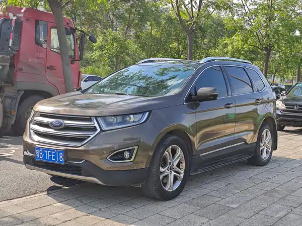 Ford Edge 2015