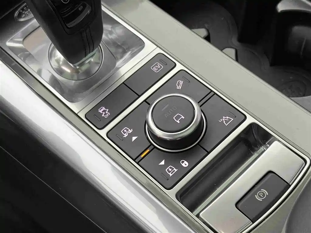 Land Rover Sport PHEV 2021 — фото 14