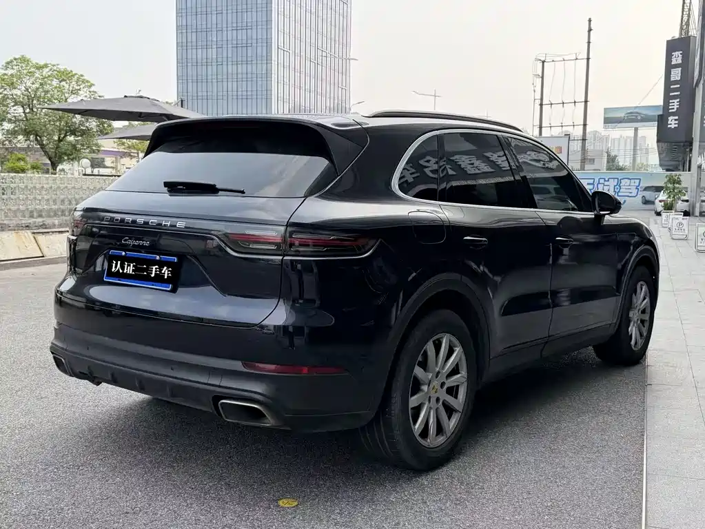 Porsche Cayenne 2018 — фото 4