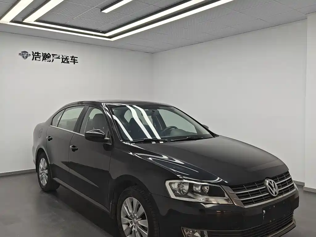 Volkswagen Lavida 2015 — фото 3