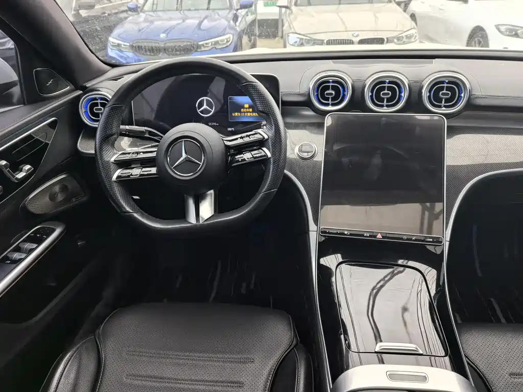 Mercedes-Benz C-Class 2023 — фото 27