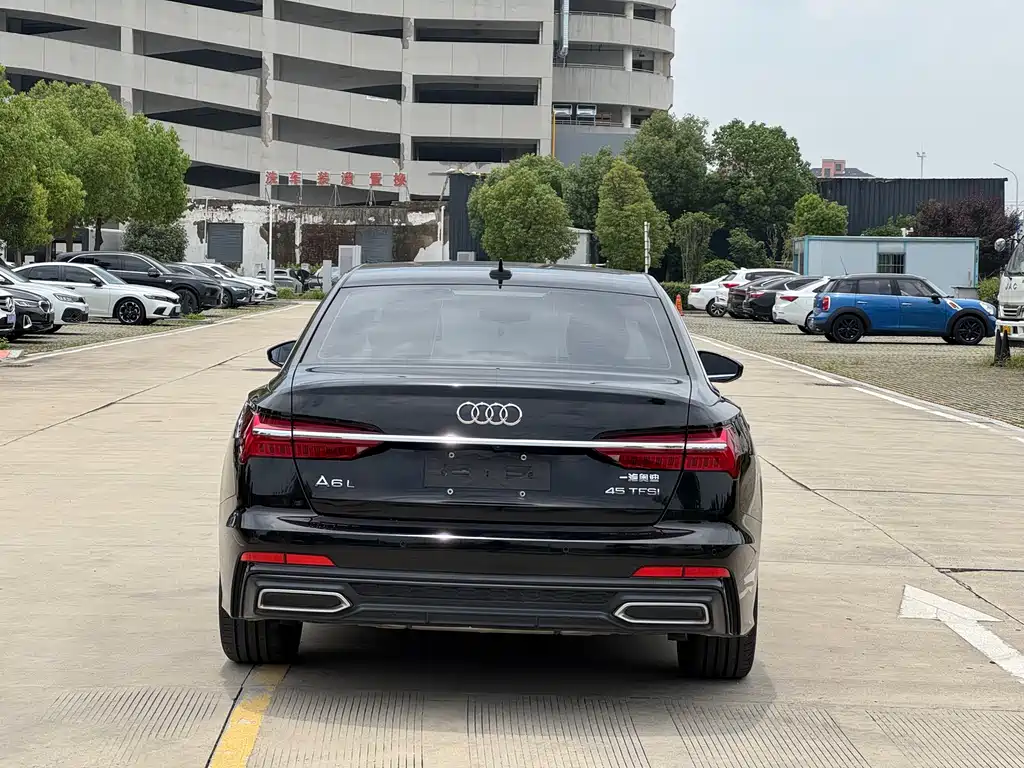 Audi A6L 2019