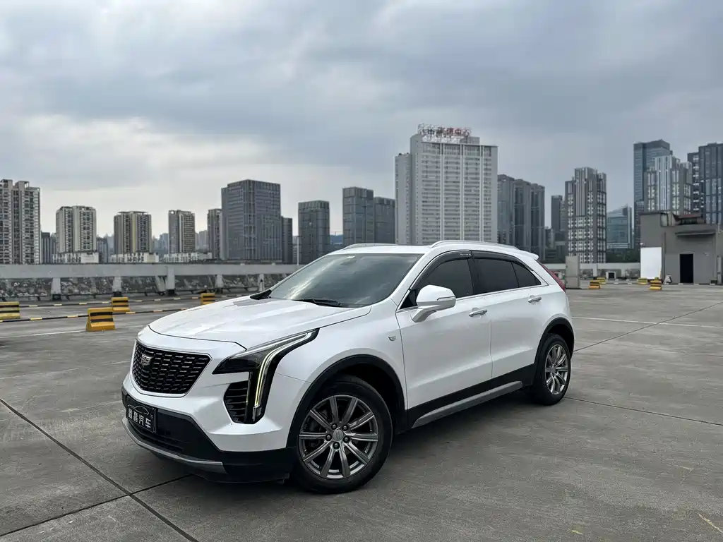 Cadillac XT4 2020 — фото 8