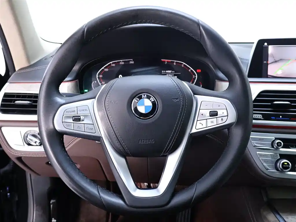 BMW 7 Series 2022 — фото 16