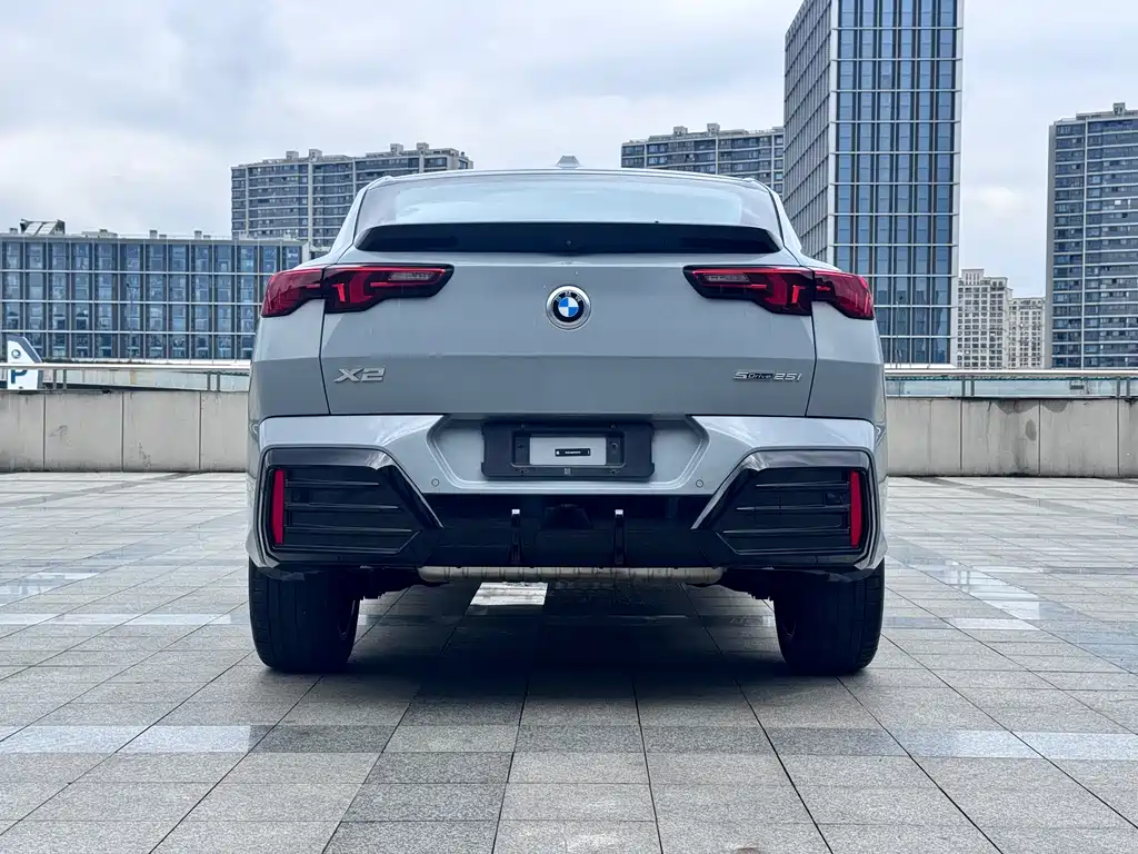 BMW X2 2025 — фото 6