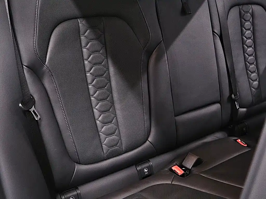 BMW X5 M 2021 — фото 18