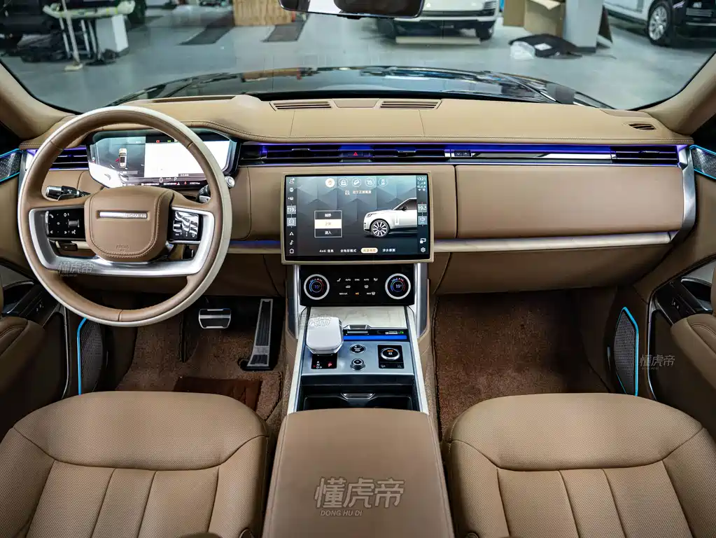 Land Rover Range Rover 2024 — фото 14