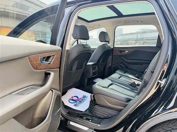 Audi Q7 2022