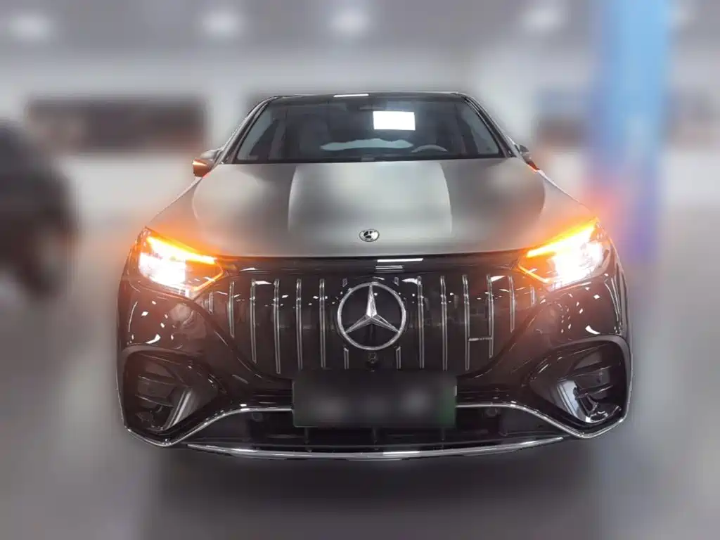 Mercedes-Benz EQE SUV 2023 — фото 5