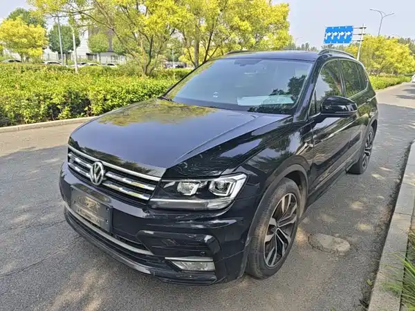 Volkswagen Tiguan L 2021