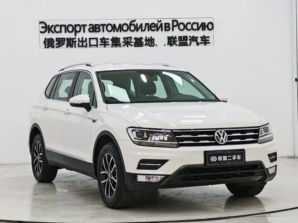 Volkswagen Tiguan L 2017 — фото 3