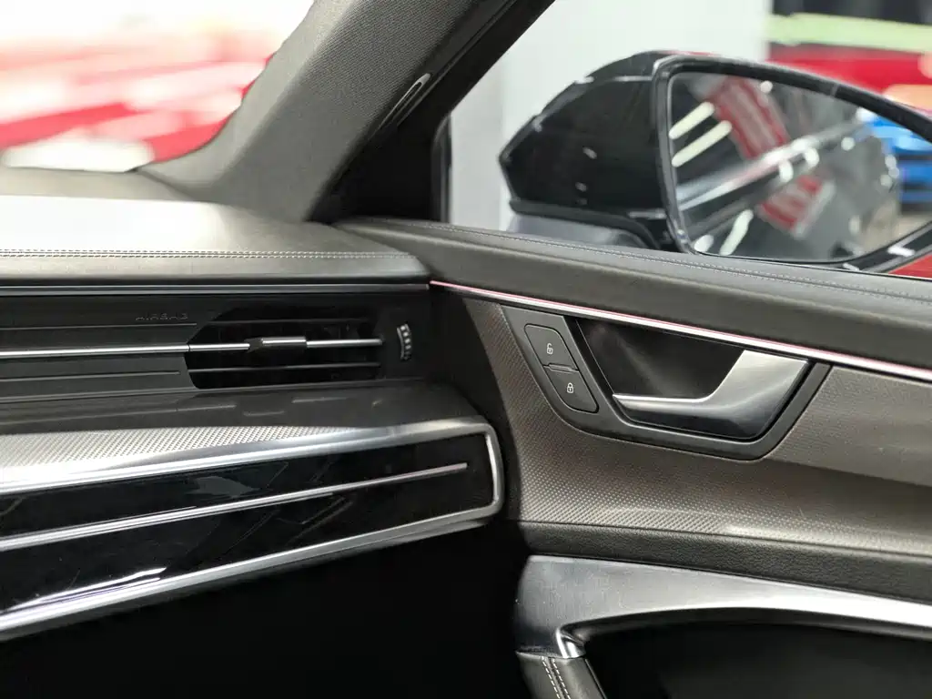Audi A6L 2021 — фото 8