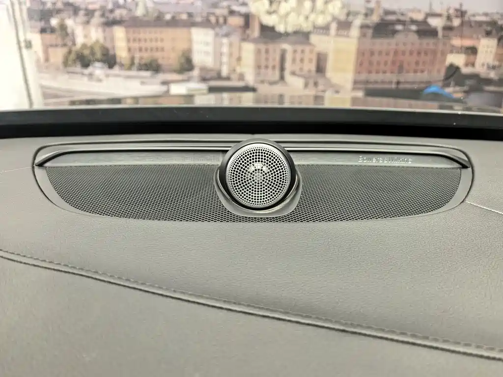 Volvo XC90 PHEV 2022 — фото 17