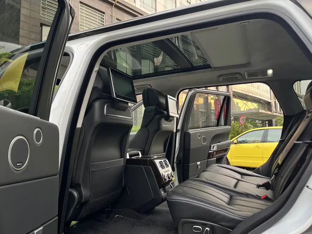 Land Rover Range Rover 2015 — фото 13