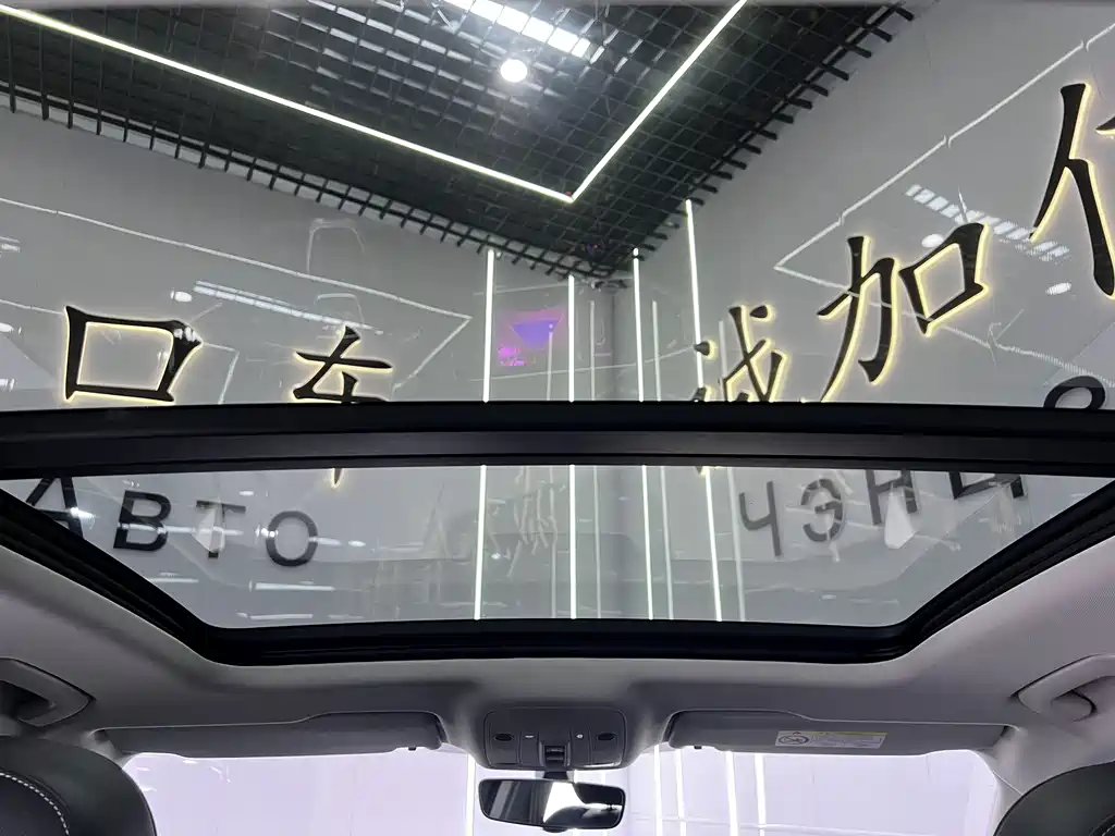 Audi Q3 2022 — фото 15