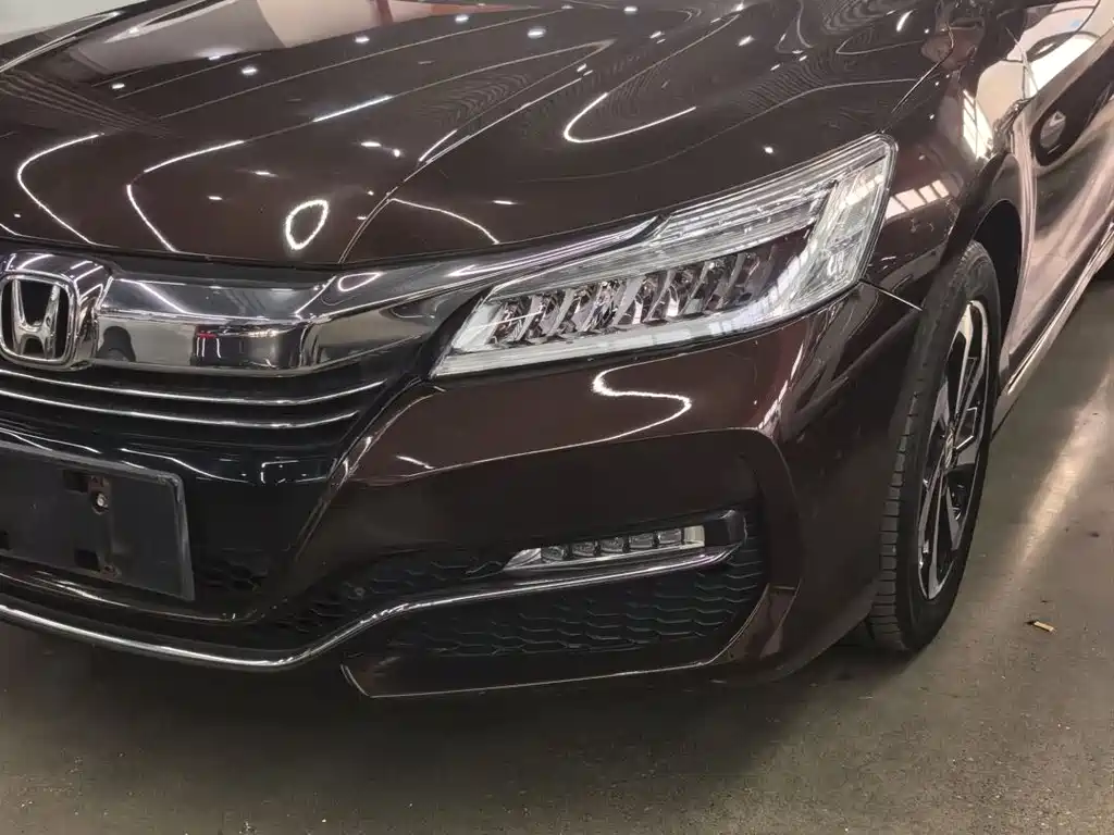 Honda Accord 2016 — фото 13
