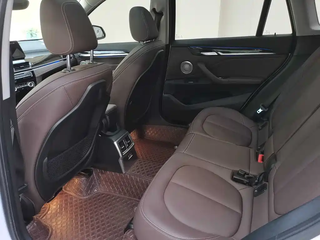 BMW X1 2020 — фото 19