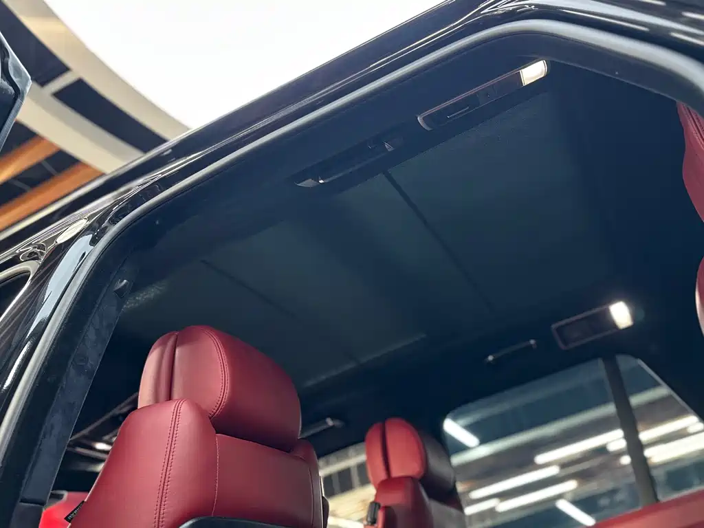 Land Rover Range Rover 2018 — фото 21