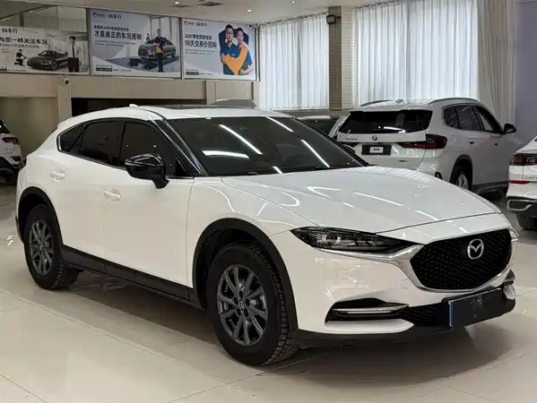 Mazda CX-4 2023