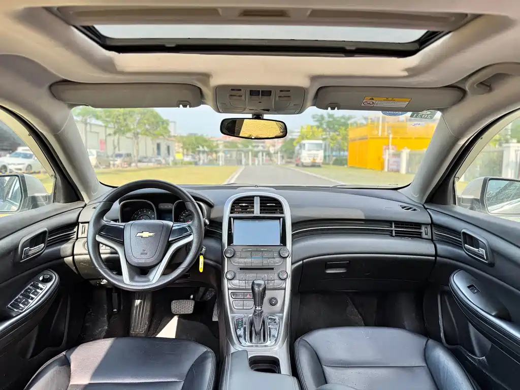 Chevrolet Malibu 2015 — фото 8