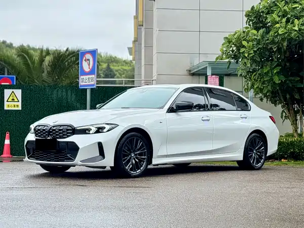 BMW 3 Series 2024