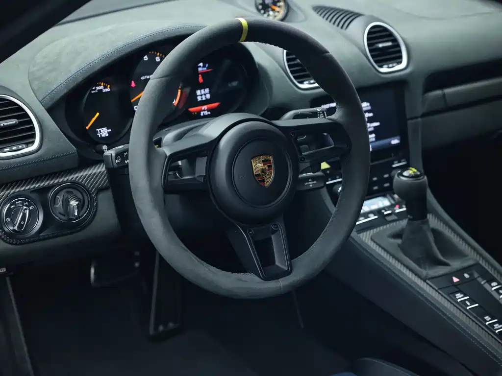 Porsche 718 2023 — фото 10