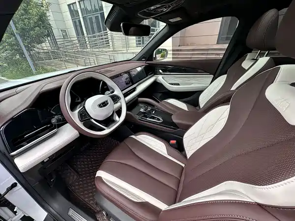 Geely Xingyue L 2023
