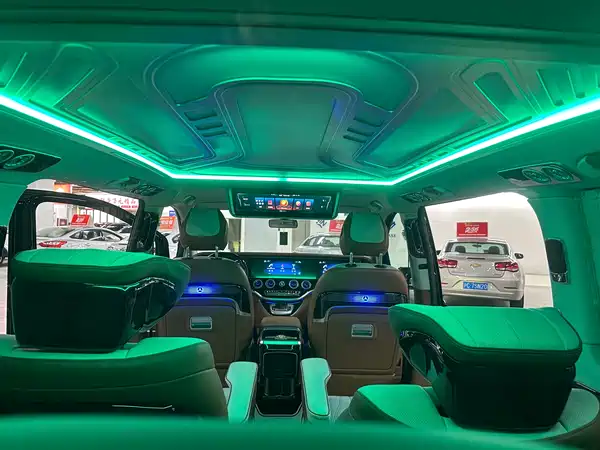 Mercedes-Benz Vito 2024