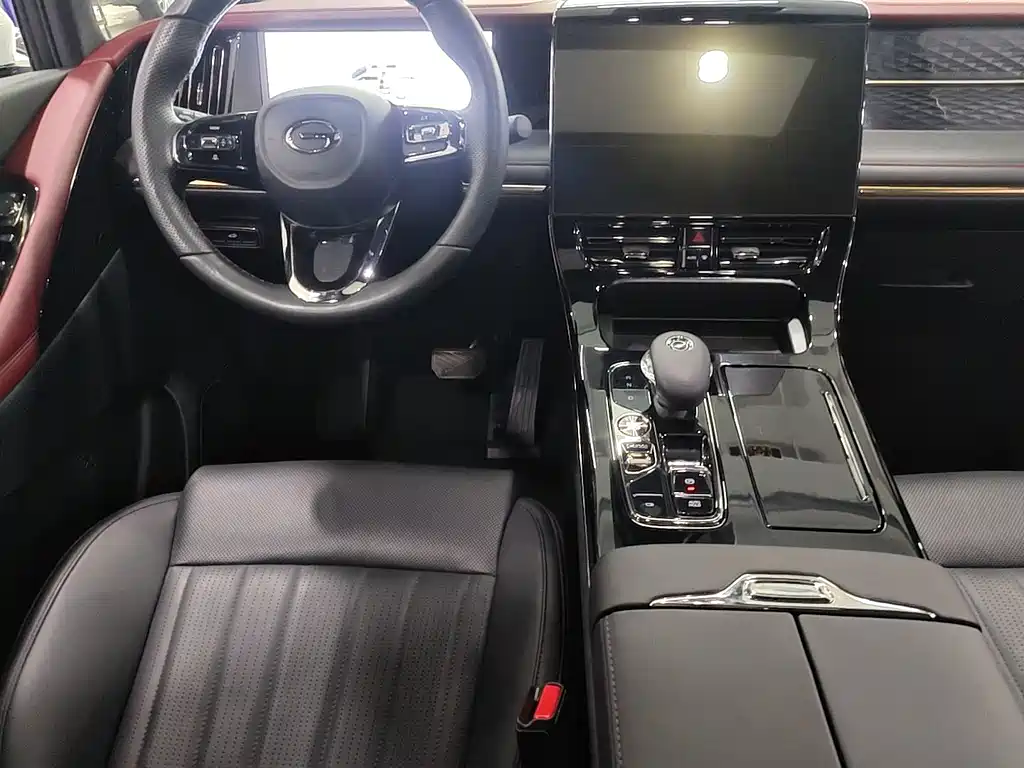 GAC Trumpchi M8 2023 — фото 8