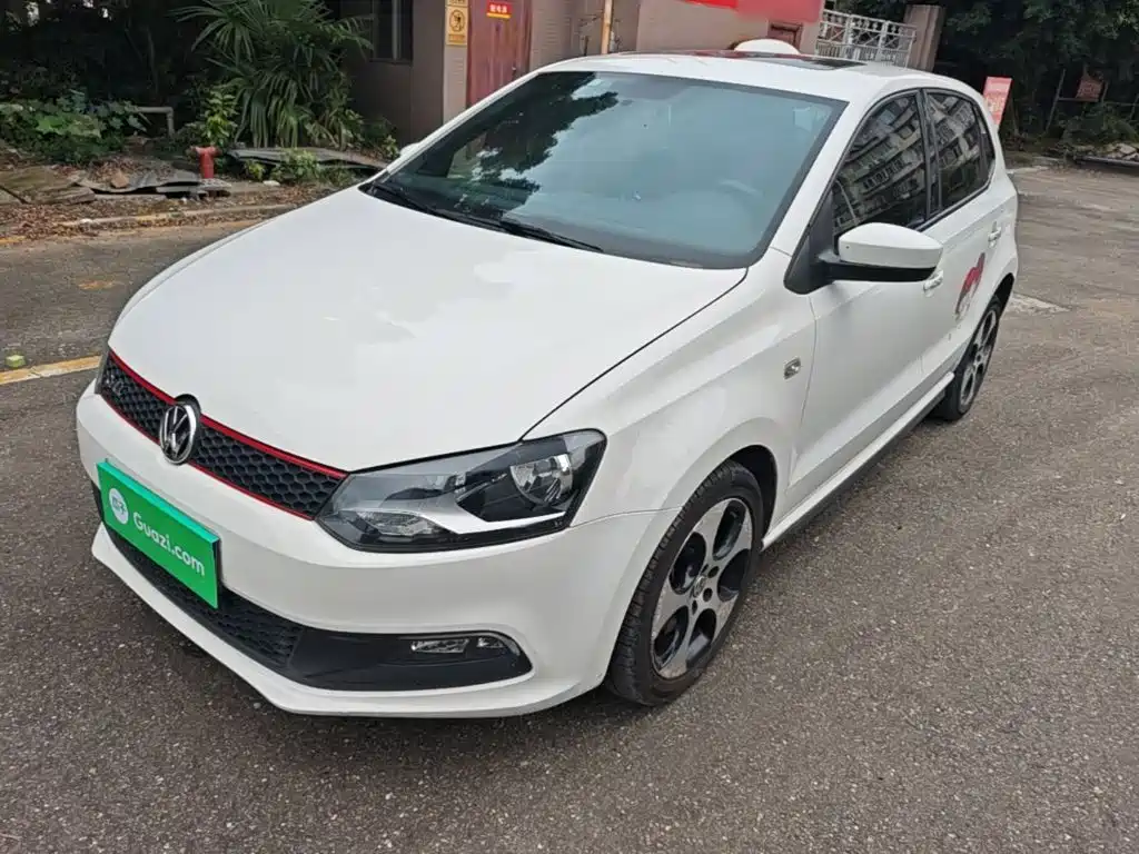 Volkswagen Polo 2015