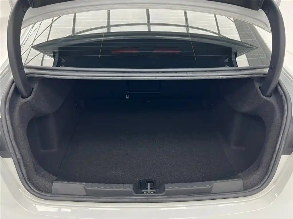 Audi A3 2022 — фото 17