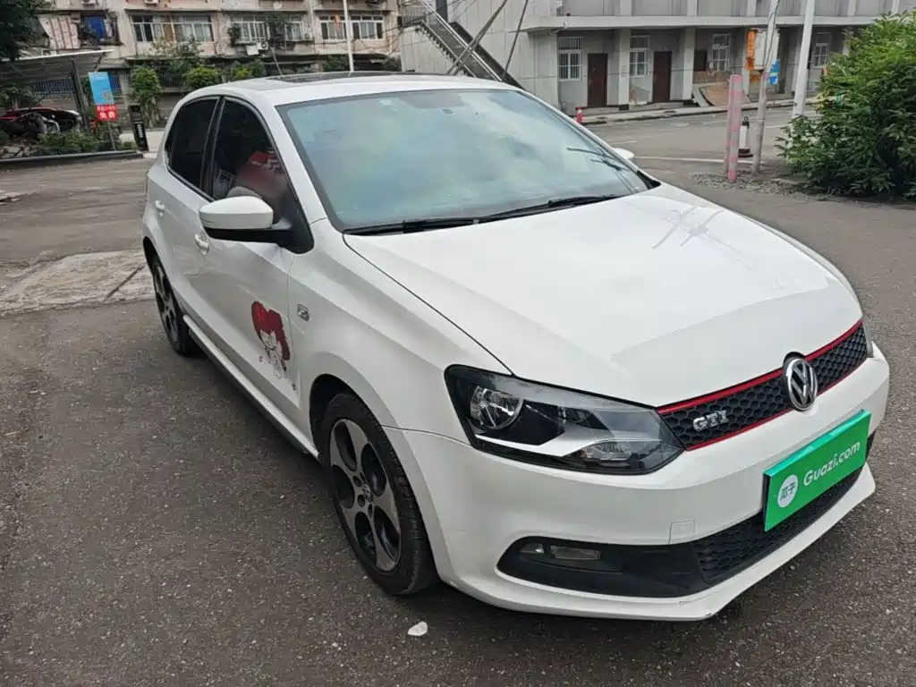Volkswagen Polo 2015