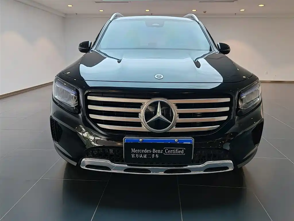 Mercedes-Benz GLB 2023 — фото 3