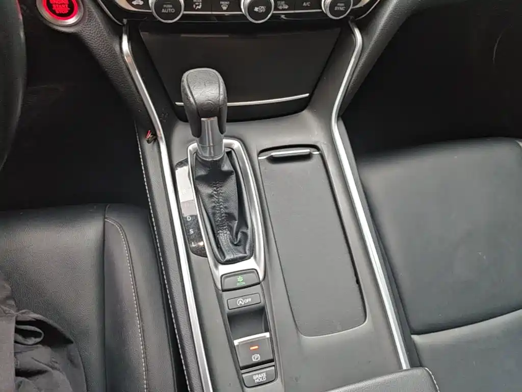 Honda Inspire 2021 — фото 14