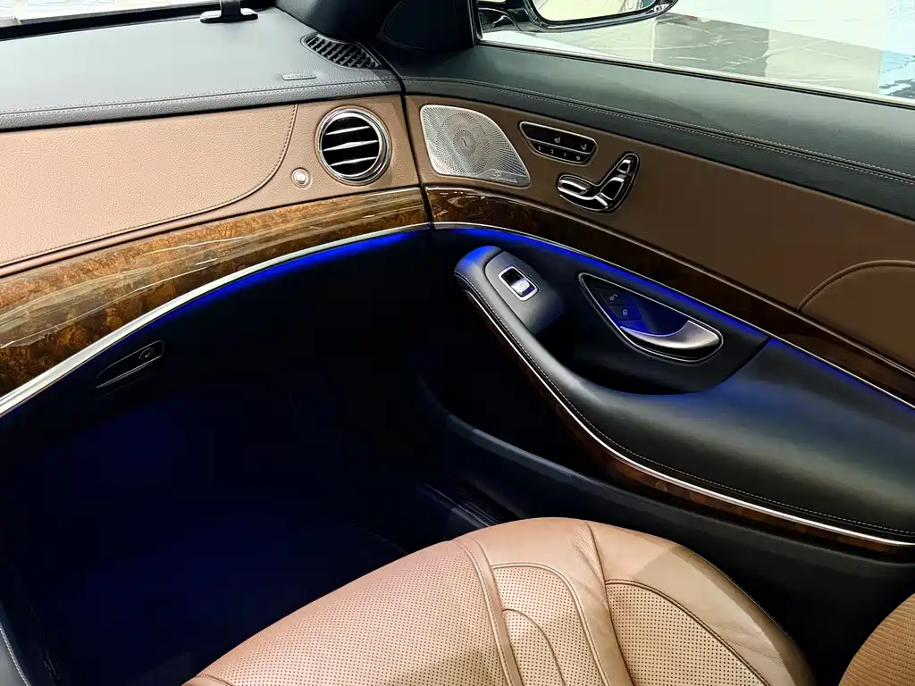 Mercedes-Benz S-Class AMG 2016 — фото 14