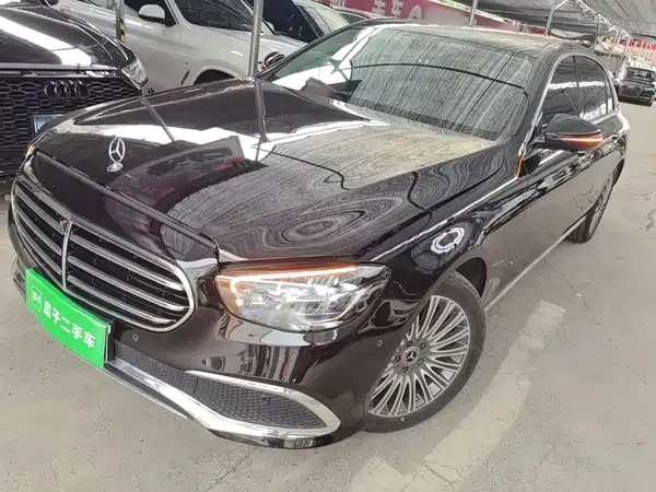 Mercedes-Benz E-Class 2023
