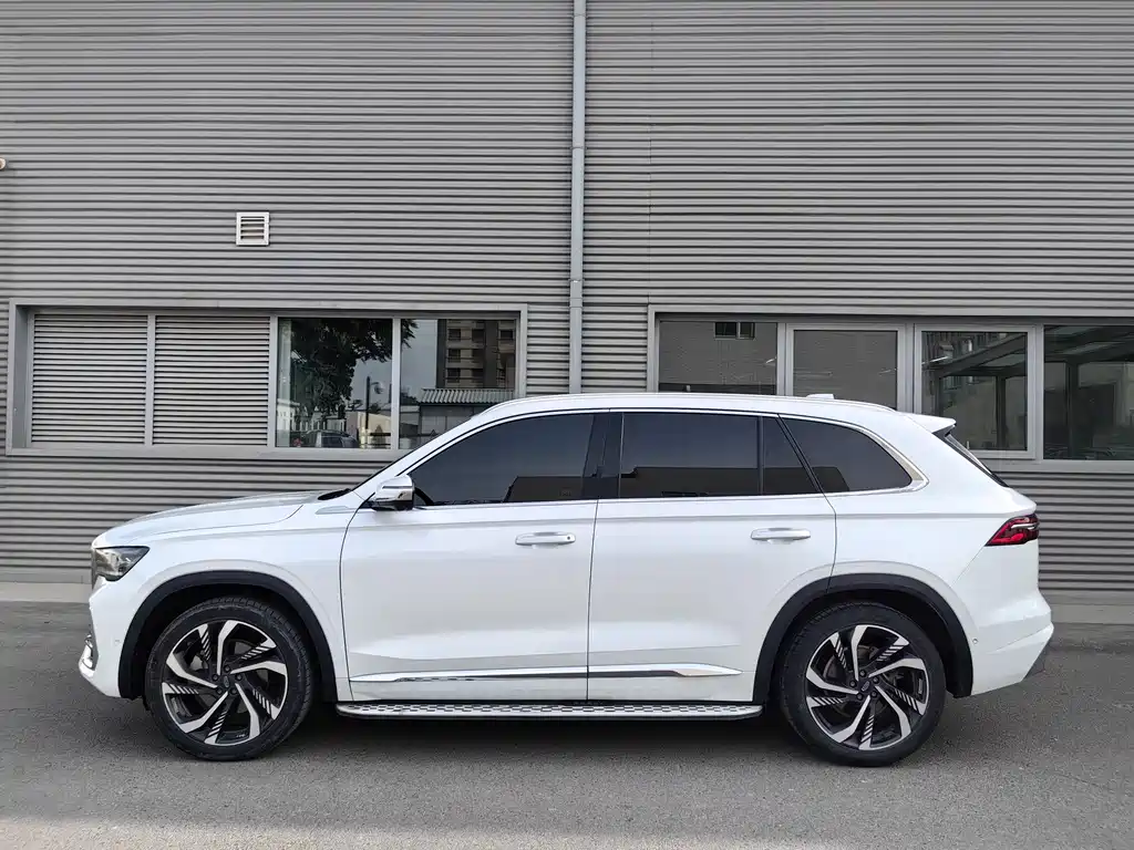 Geely Xingyue L 2022 — фото 4