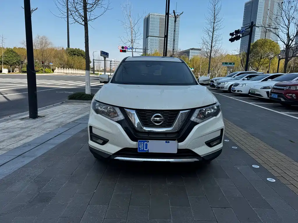 Nissan X-Trail 2020 — фото 1