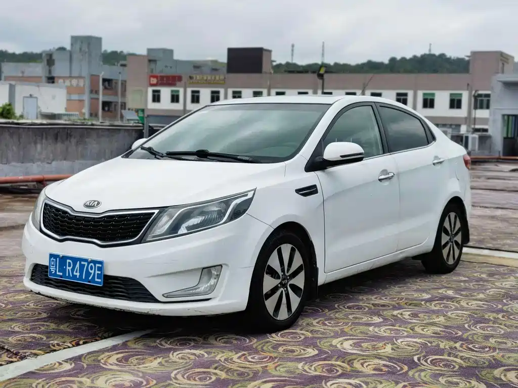 Kia K2 2014