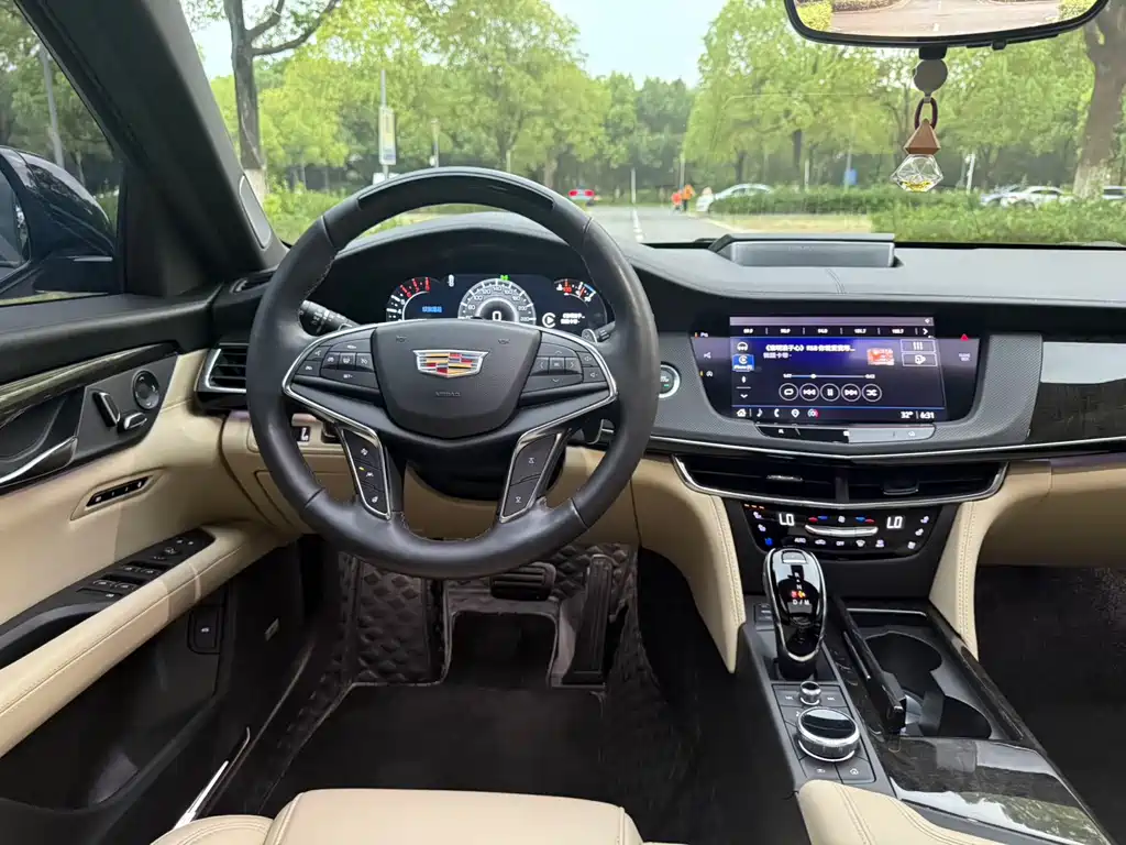 Cadillac CT6 2023 — фото 12