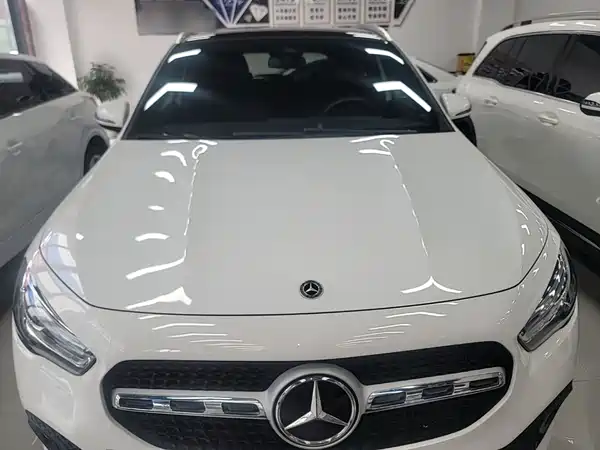 Mercedes-Benz GLA 2023
