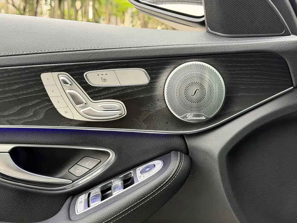 Mercedes-Benz C-Class 2022 — фото 14