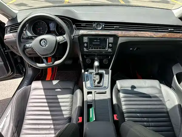 Volkswagen Magotan 2020