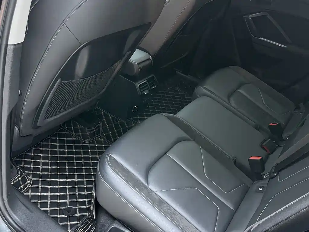 Audi Q3 Sportback 2023 — фото 20