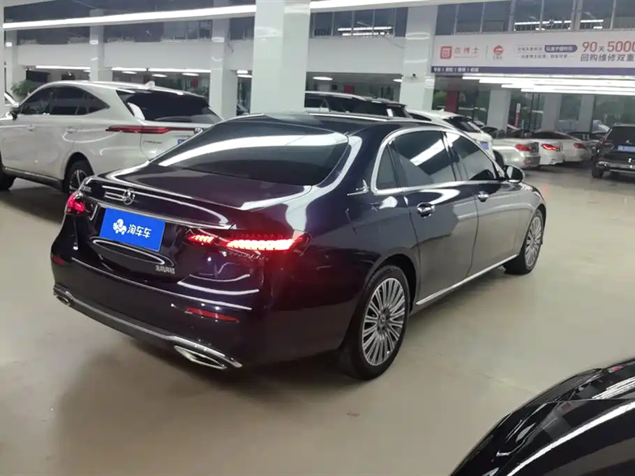 Mercedes-Benz E-Class 2023