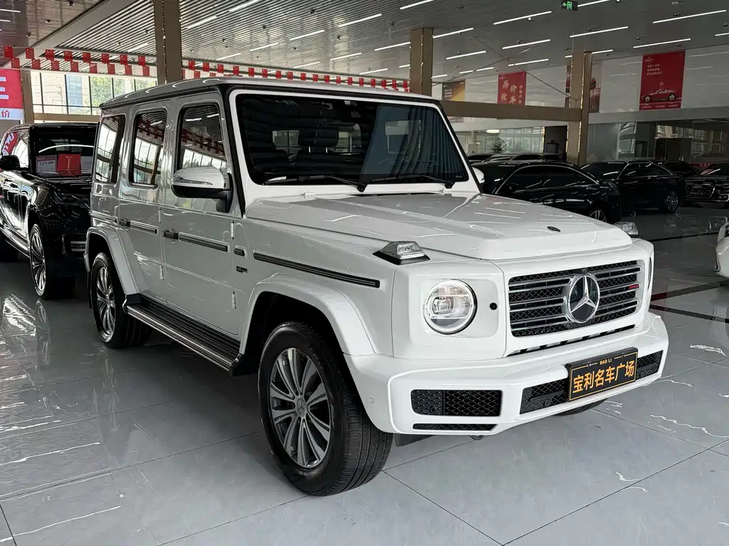 Mercedes-Benz G-Class 2024