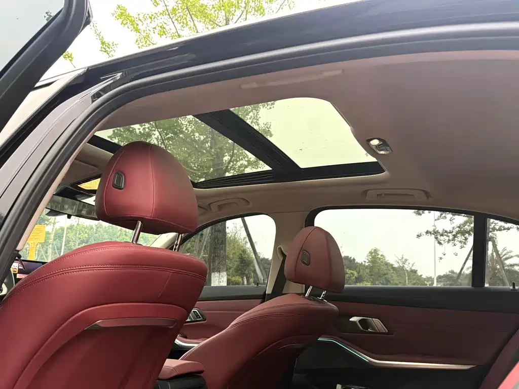 BMW i3 2024