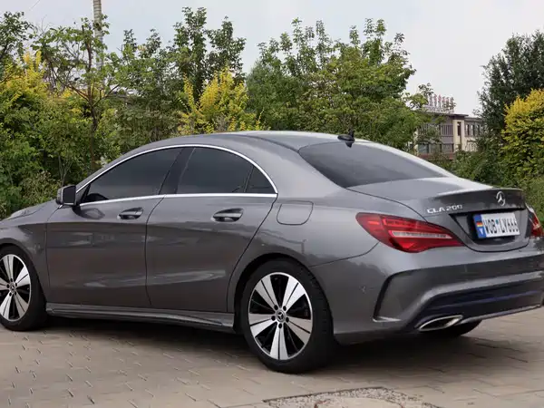Mercedes-Benz CLA 2018