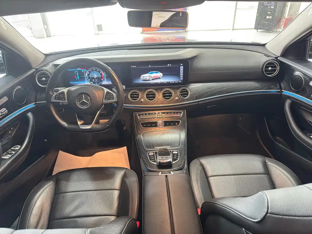 Mercedes-Benz E-Class 2018 — фото 9
