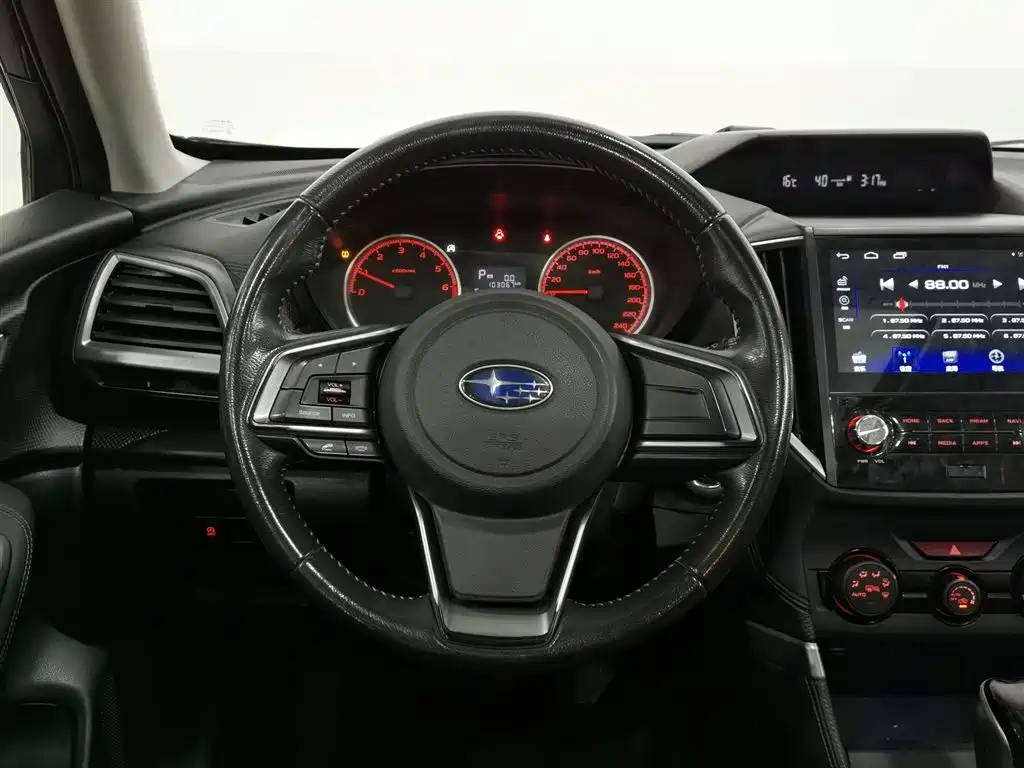 Subaru Forester 2019 — фото 11